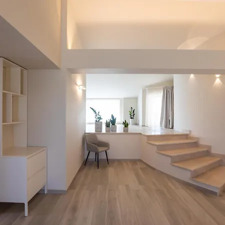 Capovaticano Luxury קאפו ואטיצ'אנו
